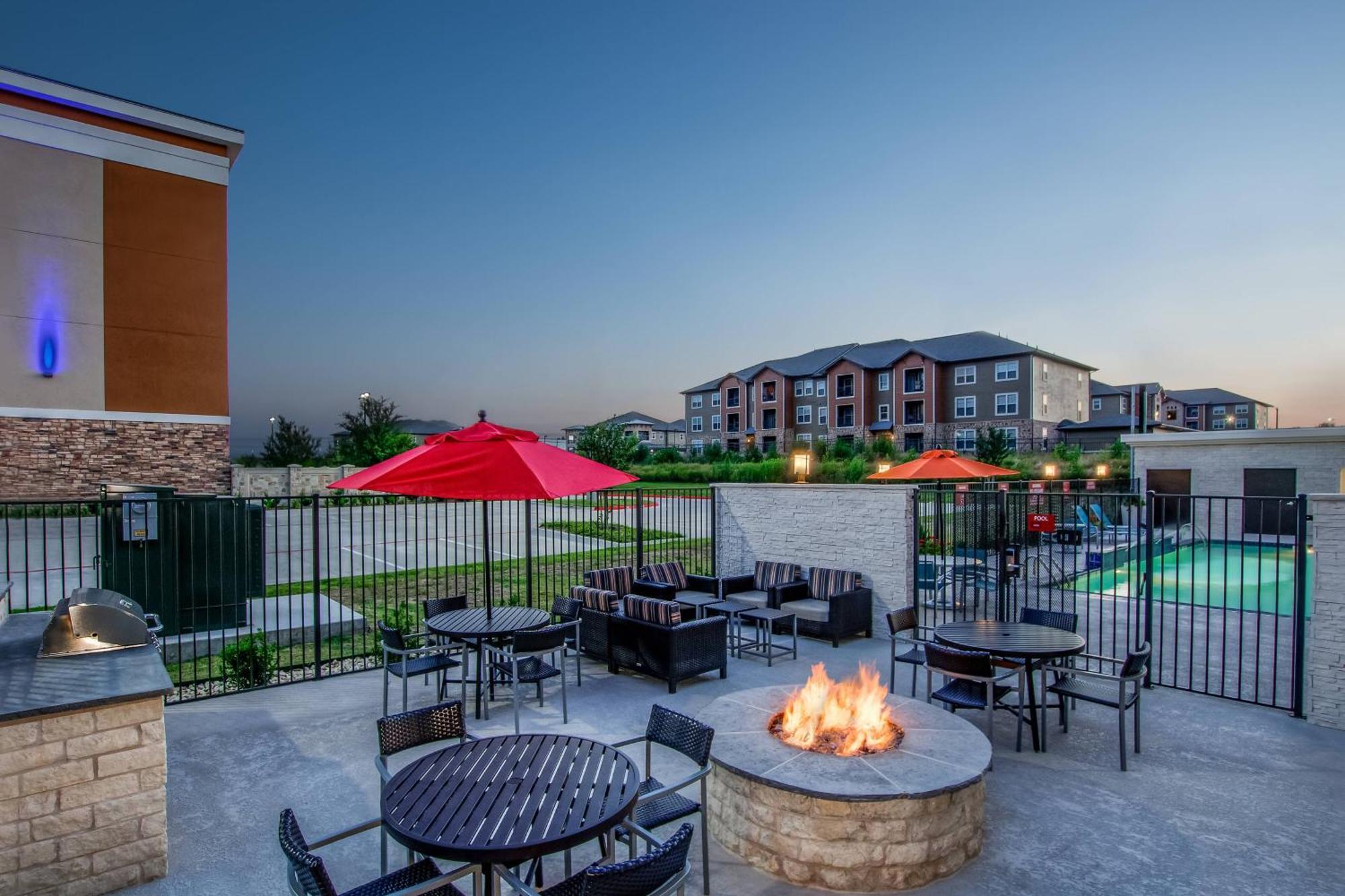 Towneplace Suites By Marriott Waco South Zewnętrze zdjęcie